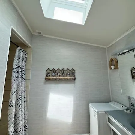 Maison 6 Couchages Avec Grand Jardin Parking Appartement *