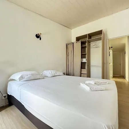 Maison 6 Couchages Avec Grand Jardin Parking Appartement