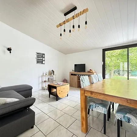 Maison 6 Couchages Avec Grand Jardin Parking Appartement *