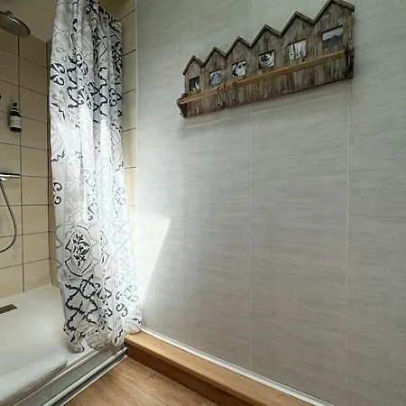 Appartement Maison 6 Couchages Avec Grand Jardin Parking *