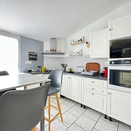 Appartement Maison 6 Couchages Avec Grand Jardin Parking *